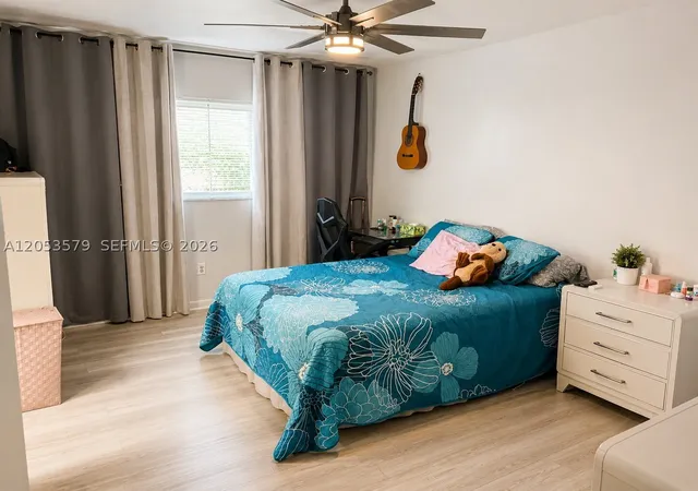 Listing Photo 5 - Condo for sale in building located at 8615 Nw 8Th St, Miami, FL 33126 - Unit #414