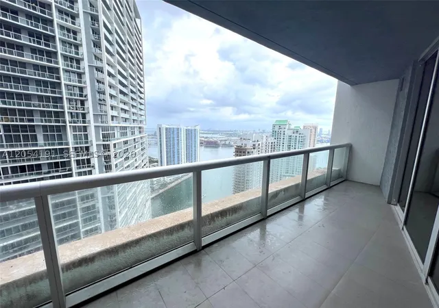 Photo 4 of Condo for sale at 495 Brickell Av #4208, Miami, FL 33131 | MLS# A12054191 | Listing updated on 2026-09-10