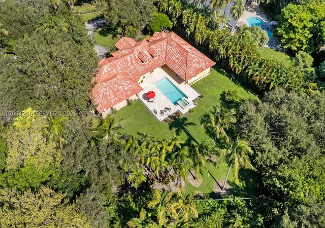 Photo 3 of Single family home for sale at 6500 Sw 127th Street, Pinecrest, FL 33156 | MLS# A12054200 | Listing updated on 2026-09-29