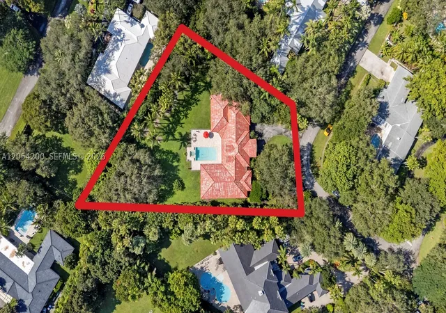 Photo 3 of Single family home for sale at 6500 Sw 127Th Street, Pinecrest, FL 33156 | MLS# A12054200 | Listing updated on 2026-09-29