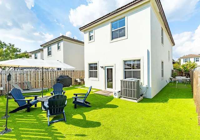 Photo 2 of Single family home for sale at 2370 Nw 131st Cir, Miami, FL 33167 | MLS# A12054231 | Listing updated on 2026-08-27