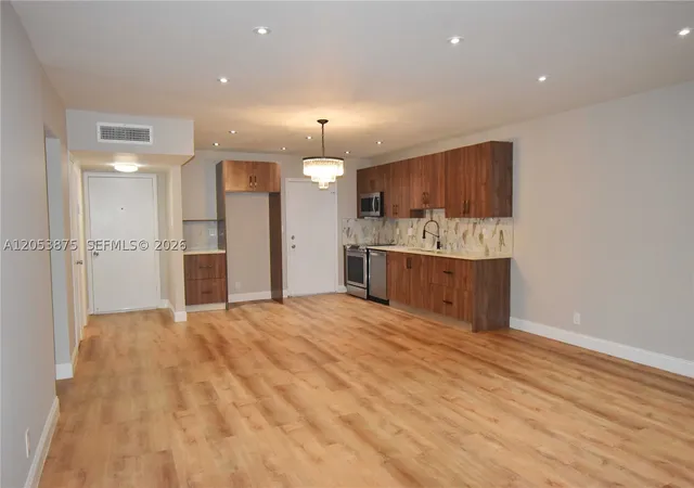 Listing Photo 2 - Condo for sale in building located at 2291 Nw 48Th Ter, Lauderhill, FL 33313 - Unit #214