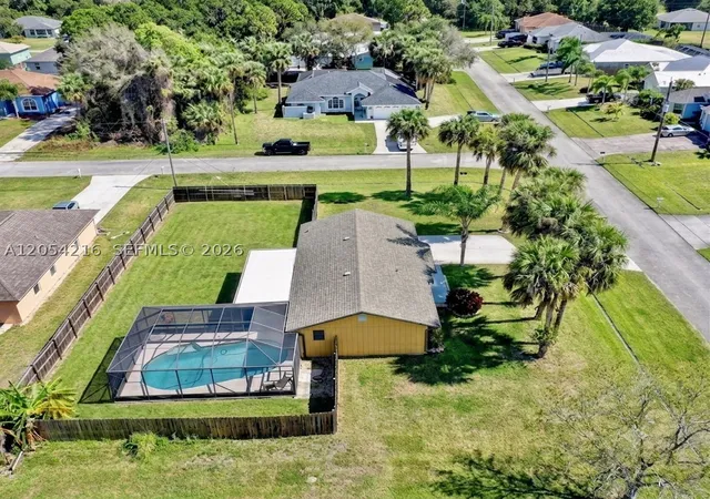 Photo 18 of Single family home for sale at 1573 Sw Lexington Dr, Port St Lucie, FL 34953 | MLS# A12054216 | Listing updated on 2026-09-11