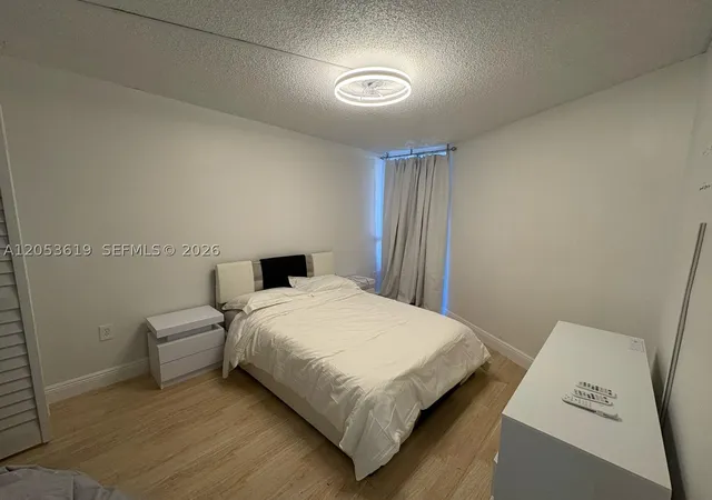 Listing Photo 5 - Condo for sale in building located at 7035 Nw 186Th St, Miami, FL 33015 - Unit #D302