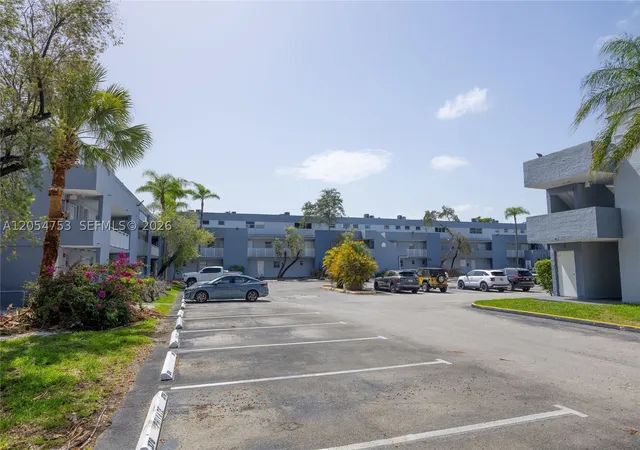 Photo 2 of Condo for sale at 9365 Fontainebleau Blvd #E205, Miami, FL 33172 | MLS# A12054753 | Listing updated on 2026-09-14