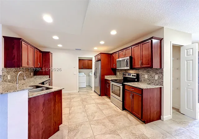 Photo 4 of Single family home for sale at 5 Flamenco Way, Port Saint Lucie, FL 34952 | MLS# A12052568 | Listing updated on 2026-08-28