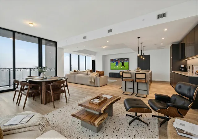 Photo 1 of Condo for sale at 20 Ne 11th #4703, Miami, FL 33132 | MLS# A12044792 | Listing updated on 2026-09-10