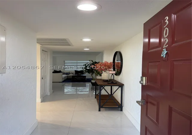 Photo 3 of Condo for sale at 500 Sw 130th Ter #302A, Pembroke Pines, FL 33027 | MLS# A12054867 | Listing updated on 2026-09-10