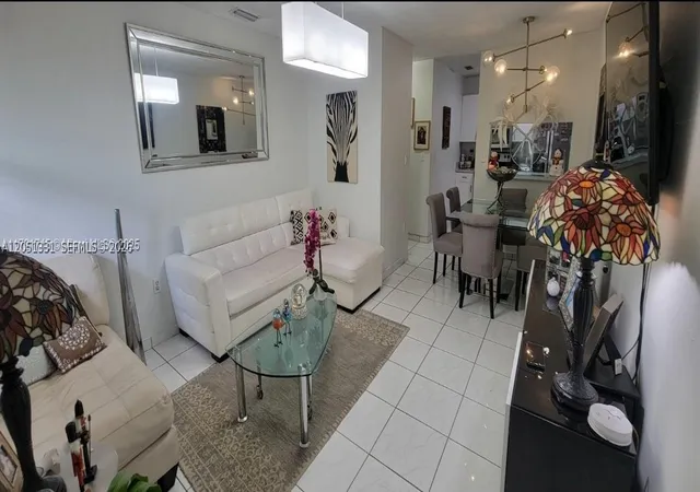 Listing Photo 3 - Condo for sale in building located at 7121 Sw 129Th Ave, Miami, FL 33183 - Unit #5
