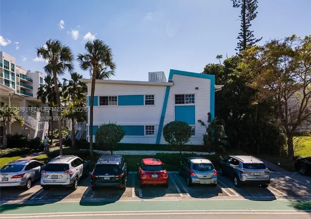 Listing Photo 2 - Condo for sale in building located at 1160 103Rd St, Bay Harbor Islands, FL 33154 - Unit #6