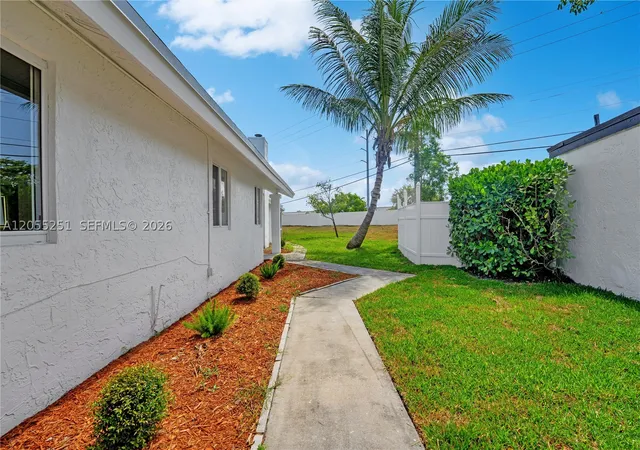 Photo 2 of Sale Pending at 1215 Nw 18th Ave, Delray Beach, FL 33445 | MLS# A12055251 | Listing updated on 2026-09-13