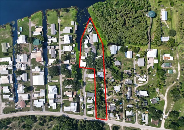 Photo 1 of Multi family home for sale at 1069 Marina Ln & Cramer Ln, Moore Haven, FL 33741 | MLS# A12055431 | Listing updated on 2026-08-31