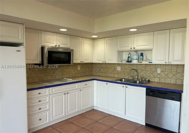 Photo 2 of Condo for sale at 8600 Sw 133Rd Ave Rd #423, Miami, FL 33183 | MLS# A12055484 | Listing updated on 2026-08-26