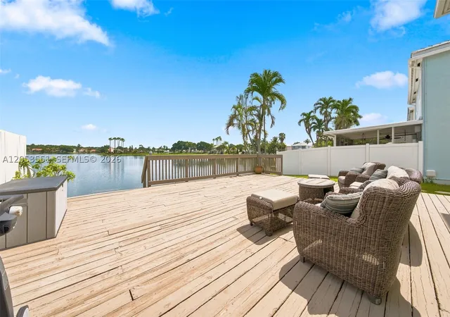Photo 1 of Single family home for sale at 6633 Bayfront Dr, Margate, FL 33063 | MLS# A12053551 | Listing updated on 2026-10-01