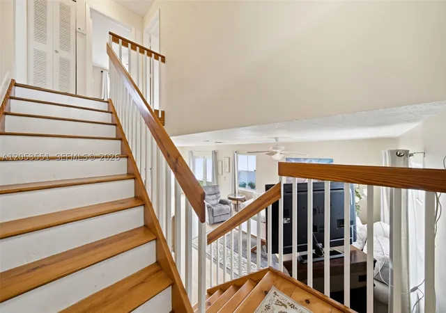 Photo 2 of Single family home for sale at 6633 Bayfront Dr, Margate, FL 33063 | MLS# A12053551 | Listing updated on 2026-10-01
