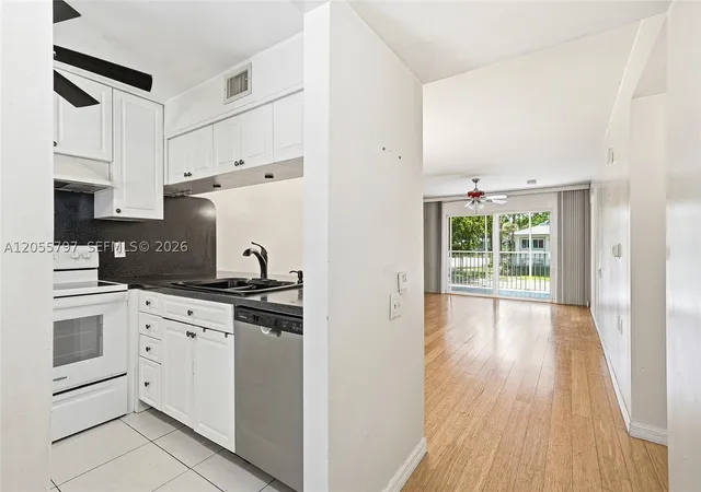 Photo 3 of Condo for sale at 1105 Bahama Bnd #F2, Coconut Creek, FL 33066 | MLS# A12055797 | Listing updated on 2026-09-07