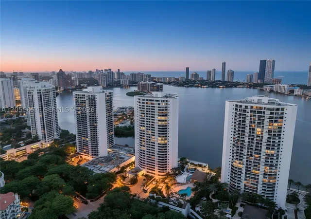 Photo 1 of Condo for sale at 3000 Island Blvd #505, Aventura, FL 33160 | MLS# A12055674 | Listing updated on 2026-09-04