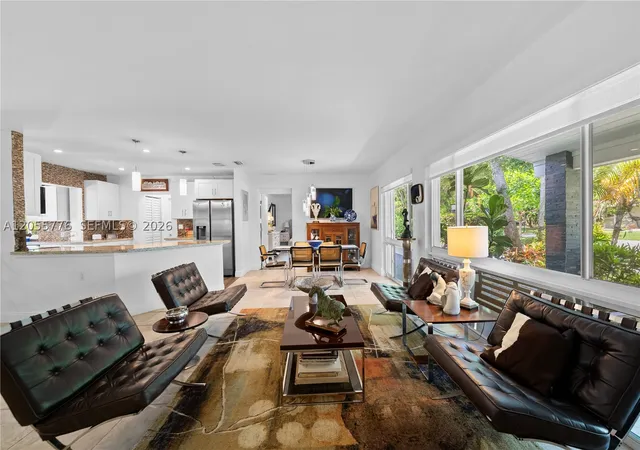 Photo 4 of Single family home for sale at 12900 Sw 82Nd Pl, Pinecrest, FL 33156 | MLS# A12055776 | Listing updated on 2026-09-27