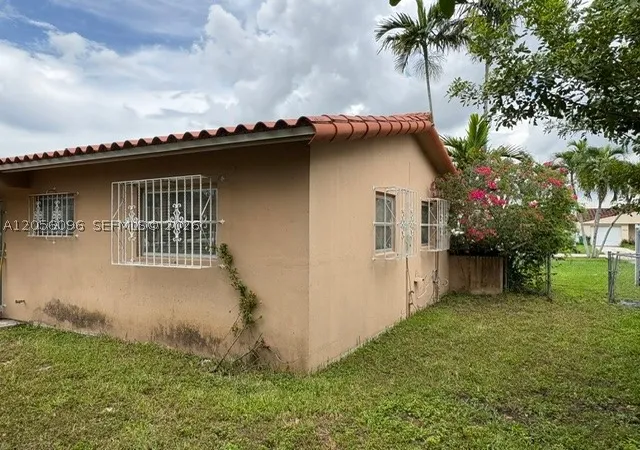 Photo 3 of Single family home for sale at 9590 Sw 19th St, Miami, FL 33165 | MLS# A12056096 | Listing updated on 2026-09-12