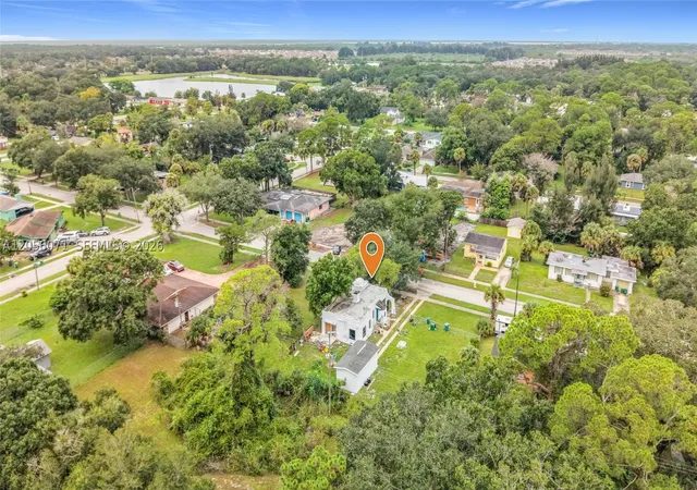 Photo 2 of Single family home for sale at 618 S Varr Avenue, Cocoa, FL 32922 | MLS# A12056071 | Listing updated on 2026-09-07