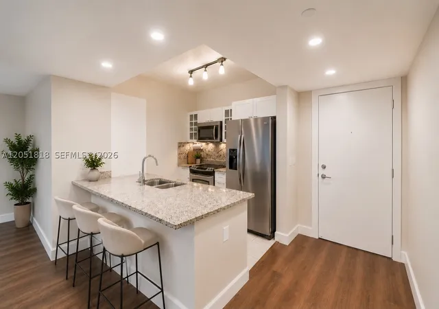 Photo 3 of Condo for sale at 950 Brickell Bay Dr #1905, Miami, FL 33131 | MLS# A12051818 | Listing updated on 2026-09-15