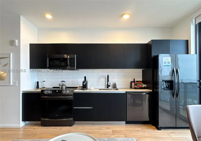 Photo 3 of Condo for sale at 398 Ne 5th St #2007, Miami, FL 33132 | MLS# A12055966 | Listing updated on 2026-09-10