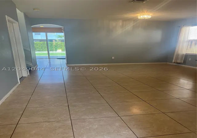 Photo 2 of Single family home for sale at 1430 Se 18th Pl, Homestead, FL 33035 | MLS# A12049044 | Listing updated on 2026-09-15