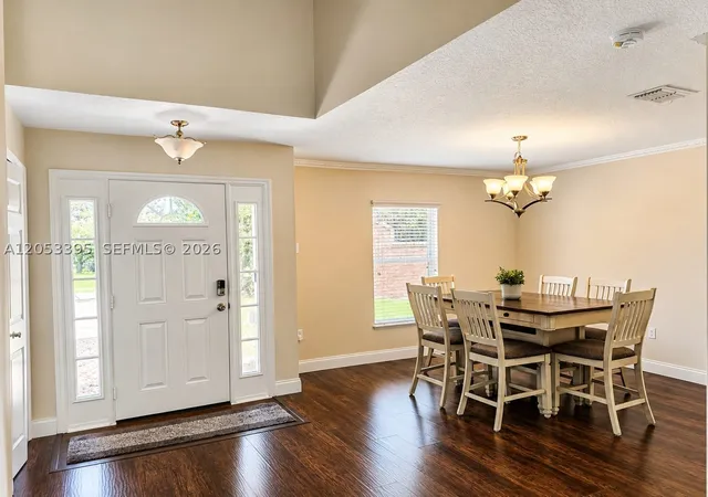 Photo 3 of Sale Pending at 226 Pinefield Dr, Sanford, FL 32771 | MLS# A12053395 | Listing updated on 2026-10-01