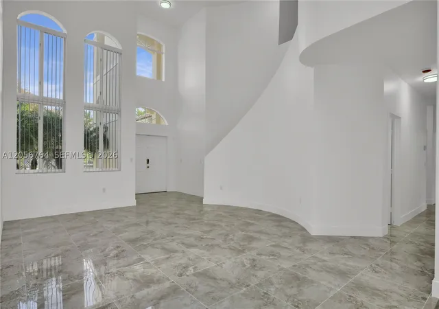 Photo 4 of Single family home for sale at 1924 Se 21St Ct, Homestead, FL 33035 | MLS# A12056764 | Listing updated on 2026-10-06