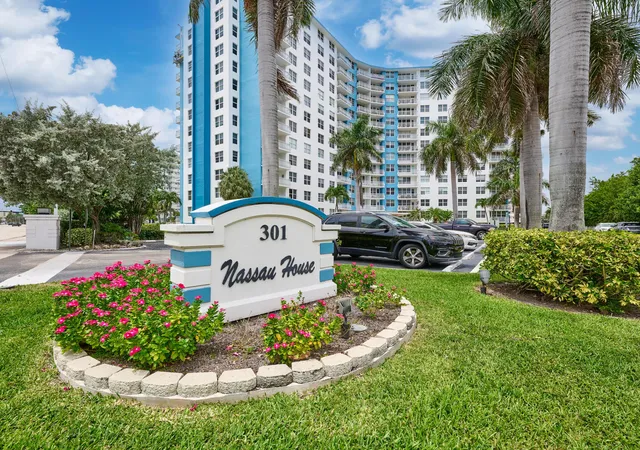2nd image of 301 N Ocean Blvd #306, Pompano Beach, FL 33062 | MLS# B26054738
