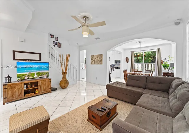 Photo 3 of Single family home for sale at 16102 Opal Creek Dr, Weston, FL 33331 | MLS# A12056418 | Listing updated on 2026-08-26