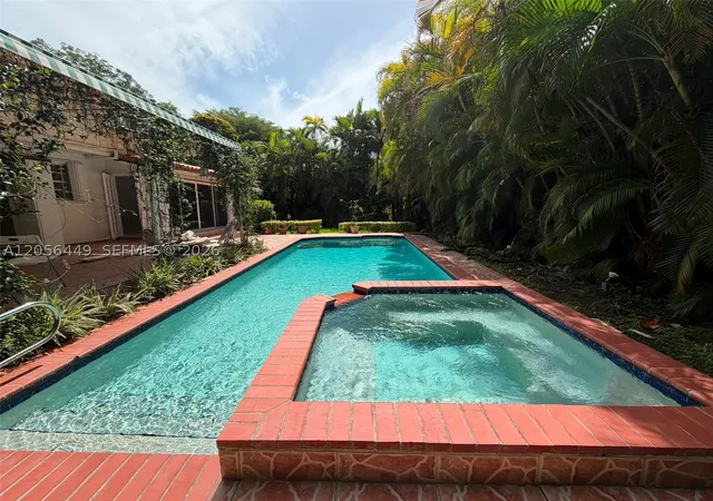 Photo 1 of Single family home for sale at 1540 Dorado Ave, Coral Gables, FL 33146 | MLS# A12056449 | Listing updated on 2026-09-17