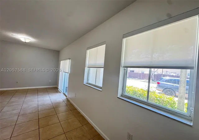 Listing Photo 5 - Condo for sale in building located at 11601 Nw 89Th St, Miami, FL 33178 - Unit #106