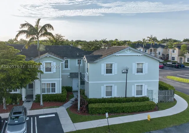 Photo 1 of Townhouse for sale at 152 Se 29th Ave #9, Homestead, FL 33033 | MLS# A12057637 | Listing updated on 2026-09-08