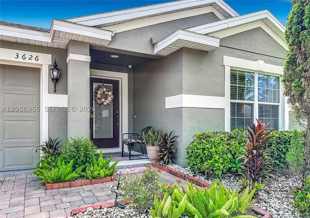 Photo 4 of Sale Pending at 3626 Gretchen Dr, Orlando, FL 34761 | MLS# A12056955 | Listing updated on 2026-10-01