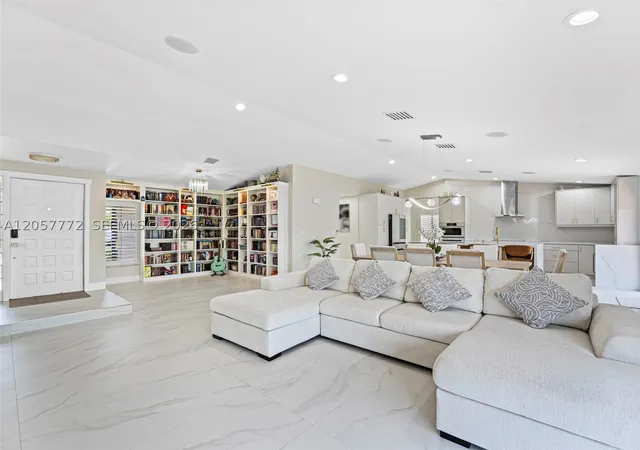 Photo 1 of Single family home for sale at 600 Fairfax Ave, Davie, FL 33325 | MLS# A12057772 | Listing updated on 2026-09-12