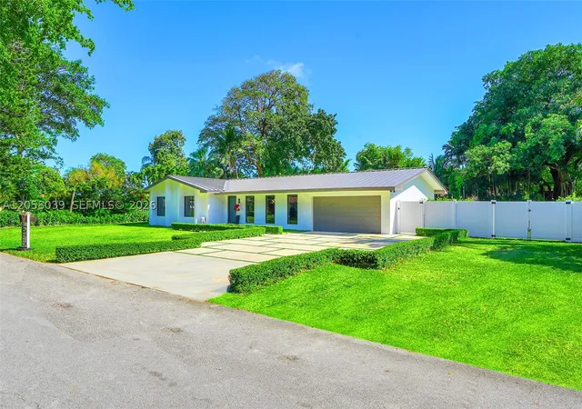 Photo 1 of Single family home for sale at 8820 Sw 182nd Ter, Palmetto Bay, FL 33157 | MLS# A12058039 | Listing updated on 2026-08-26