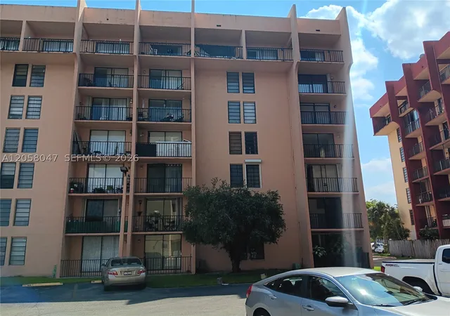 Photo 2 of Condo for sale at 9688 Fontainebleau Blvd #502, Miami, FL 33172 | MLS# A12058047 | Listing updated on 2026-09-20