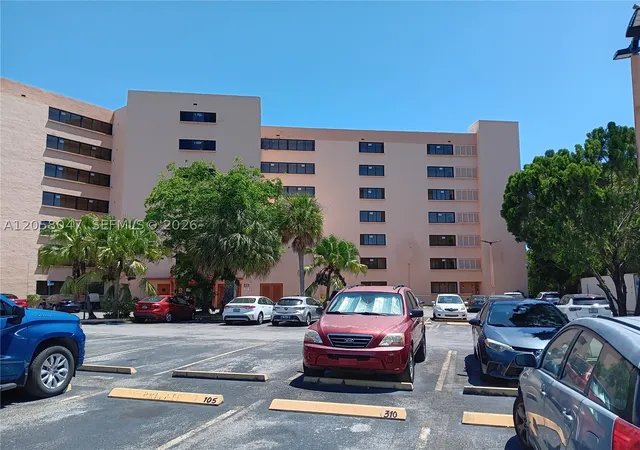 9688 Fontainebleau Blvd #502