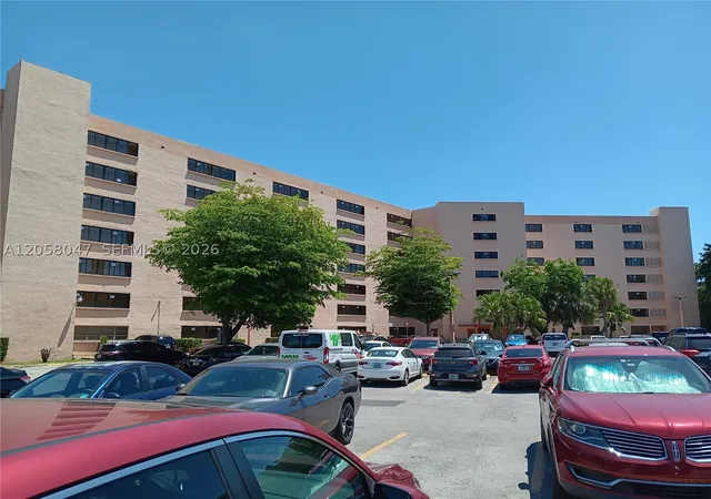 9688 Fontainebleau Blvd #502