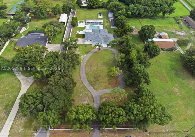 Photo 3 of Single family home for sale at 16839 Whirley Rd, Lutz, FL 33558 | MLS# A12058294 | Listing updated on 2026-10-06
