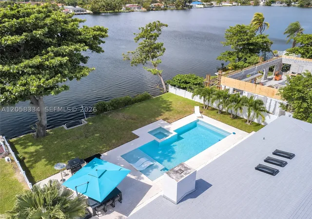 Photo 1 of Single family home for sale at 20950 Ne 25th Ct, Aventura, FL 33180 | MLS# A12058334 | Listing updated on 2026-09-08