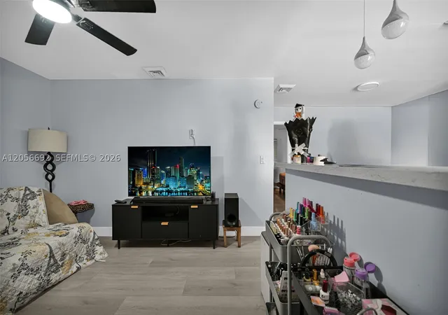 Photo 4 of House for sale at 3231 Sw 25Th St, Miami, FL 33133 | MLS# A12056692 | Listing updated on 2026-09-06