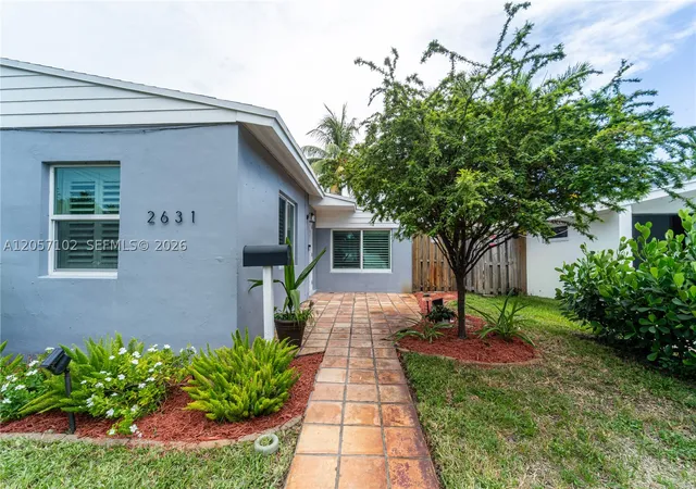Photo 1 of Single family home for sale at 2631 Thomas St, Hollywood, FL 33020 | MLS# A12057102 | Listing updated on 2026-10-04