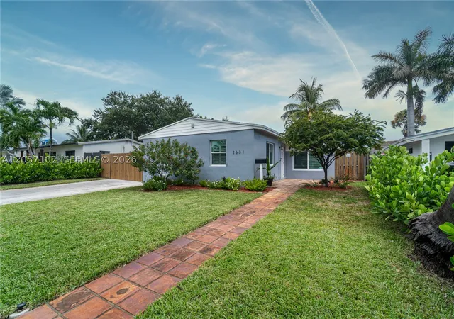 Photo 3 of Single family home for sale at 2631 Thomas St, Hollywood, FL 33020 | MLS# A12057102 | Listing updated on 2026-10-04