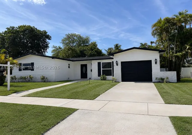 Photo 2 of Single family home for sale at 20 Ne 210th St, Miami Gardens, FL 33179 | MLS# A12058094 | Listing updated on 2026-10-06