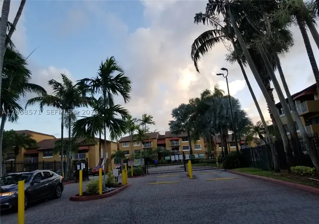 Photo 3 of Sale Pending at 15620 Sw 80th St #H-108, Miami, FL 33193 | MLS# A12058571 | Listing updated on 2026-09-04