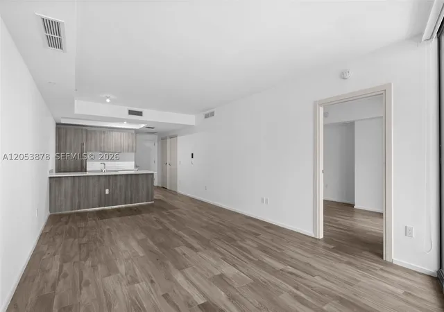 Photo 3 of Condo for sale at 801 S Miami Ave #2002, Miami, FL 33130 | MLS# A12053878 | Listing updated on 2026-09-13