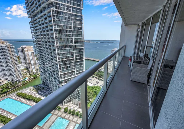 Photo 3 of Condo for sale at 485 Brickell Ave #3401, Miami, FL 33131 | MLS# A12058732 | Listing updated on 2026-09-10