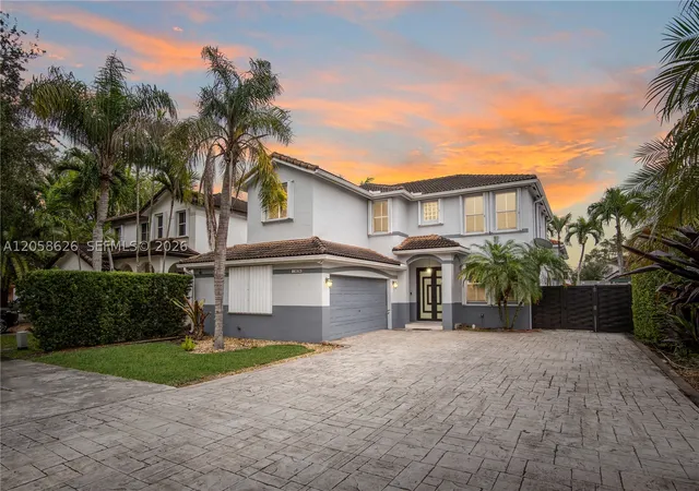 Photo 1 of Single family home for sale at 13836 Sw 39th Ter, Miami, FL 33175 | MLS# A12058626 | Listing updated on 2026-08-31